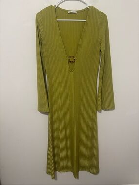 Cupshe bell sleeve green o ring midi dress